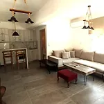 Feriehus Maya 2, 2 Bedroomed On First Floor *