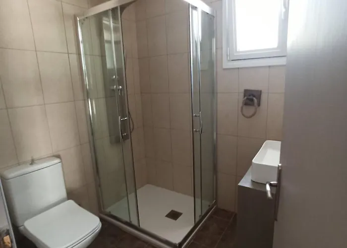 Maya 2, 2 Bedroomed On First Floor Skiathos stad